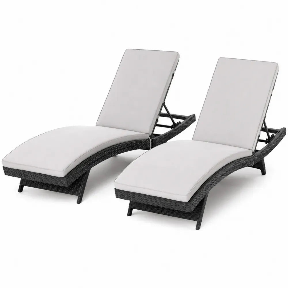2er Set Sonnenliegen geschwungene verstellbare Gartenliegen aus schwarzem PE Rattan mit hellgrauen Polyesterauflagen 200 x 65 x 85 cm